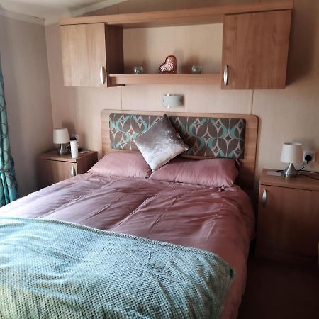 Church Farm Haven Holiday Park Пагъм Екстериор снимка