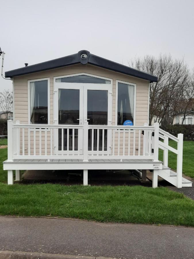 Church Farm Haven Holiday Park Пагъм Екстериор снимка