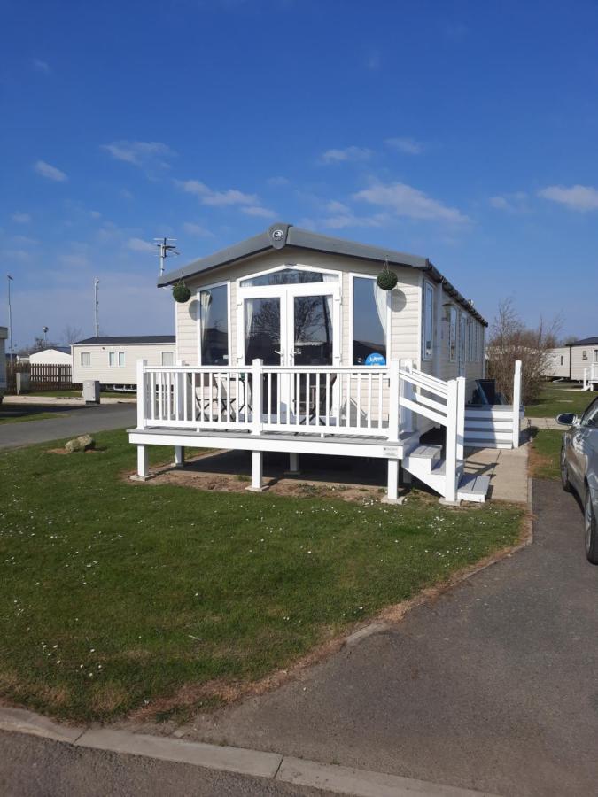 Church Farm Haven Holiday Park Пагъм Екстериор снимка