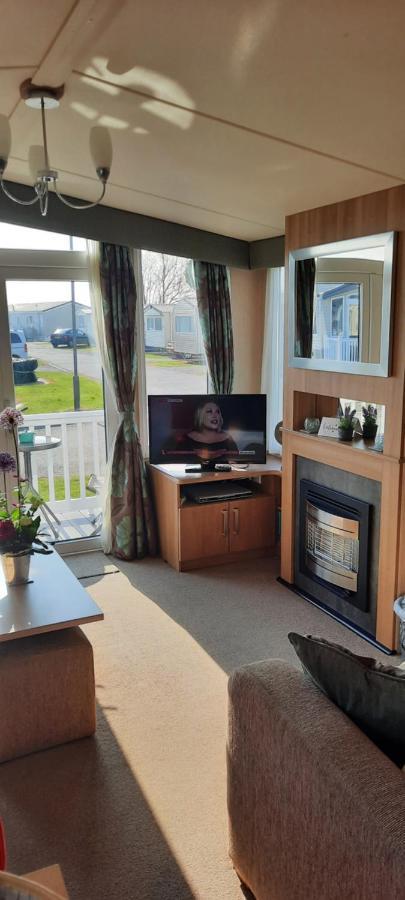 Church Farm Haven Holiday Park Пагъм Екстериор снимка